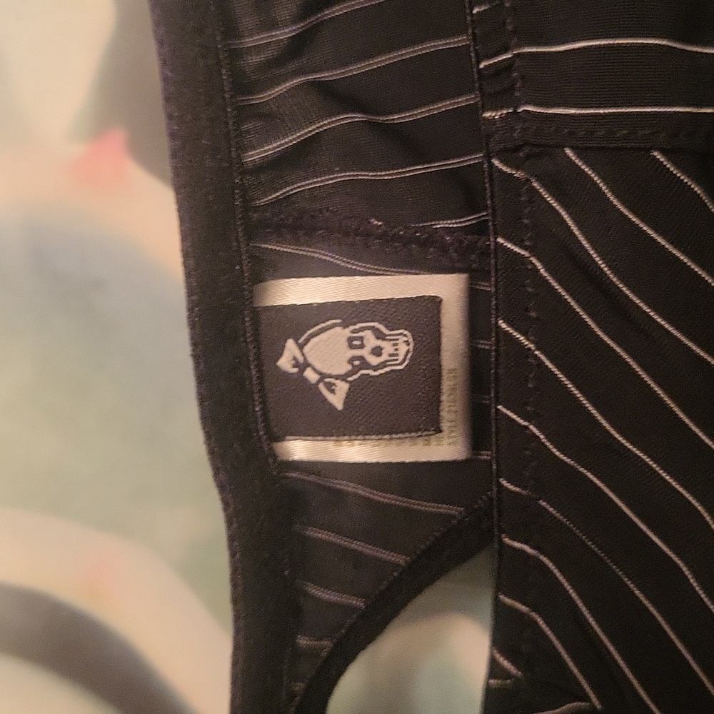 Garter Belt (S) Only - Picture 3 of 5